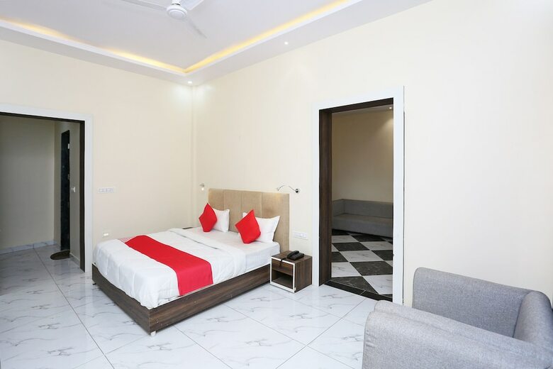 Oyo 41721 Hotel Lal Havelii