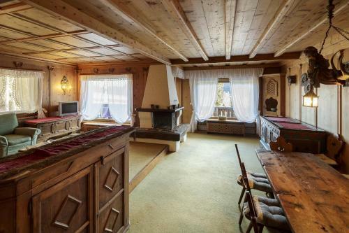 Apartamento Villa Pocol - Stayincortina