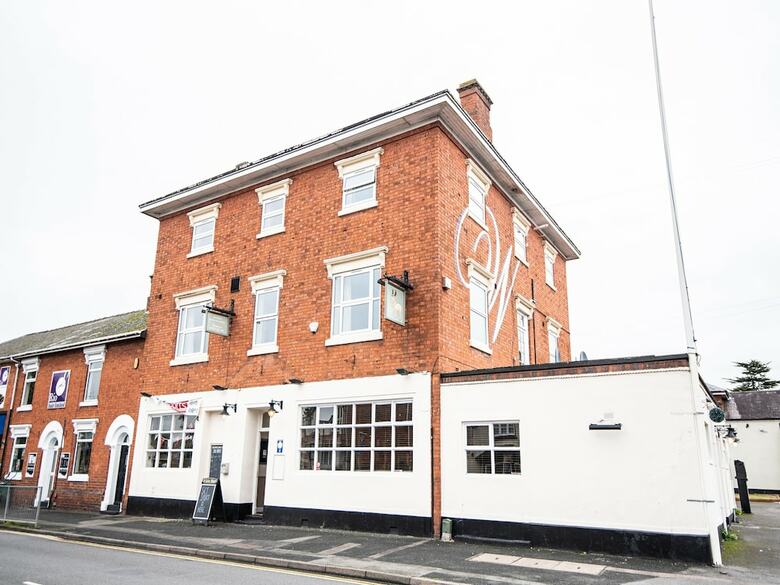 Hotel Oyo The White Hart Inn