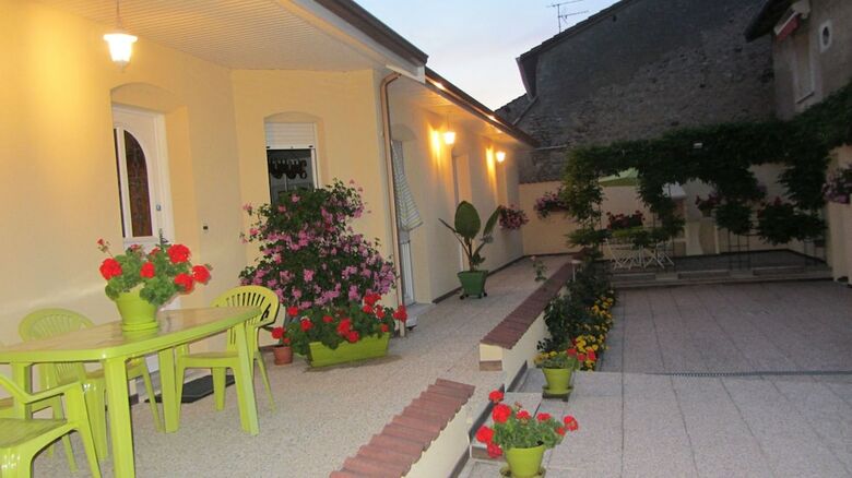 Bed & Breakfast Chambre D'hotes Les Glycines