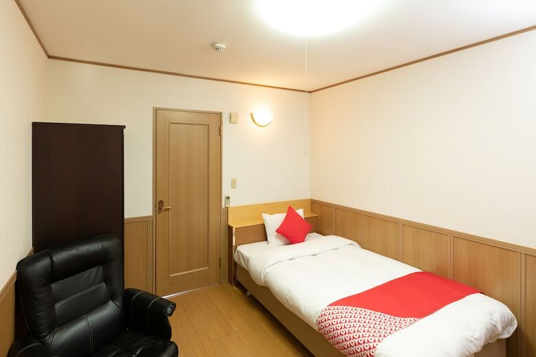 Oyo Hotel Four Seasons Yamoto