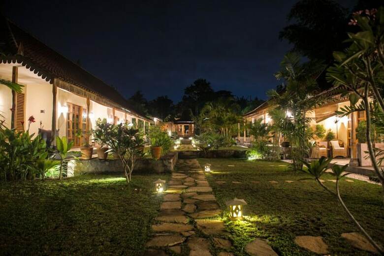Hotel Blue Garden Yogyakarta
