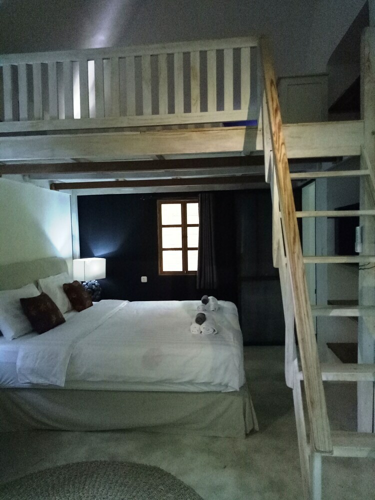 Hotel Blue Garden Yogyakarta