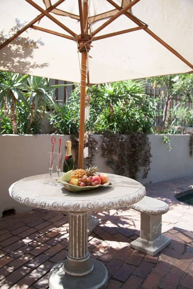 Hotel Little Forest Guest House