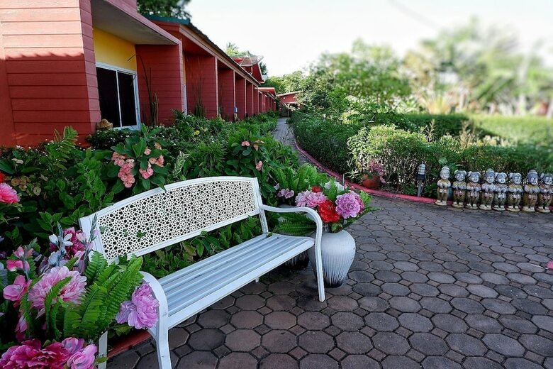 Bali Boutique Hotel Suratthani