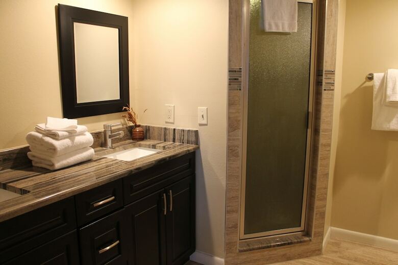 Apartamentos Quiet Waters 5f