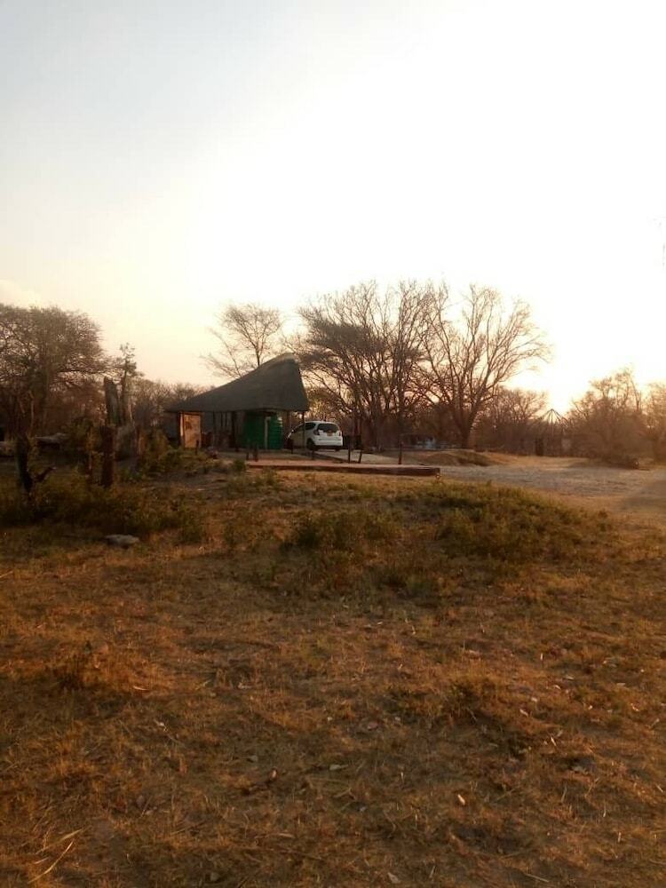 Posada The Elephant Sounds Lodge
