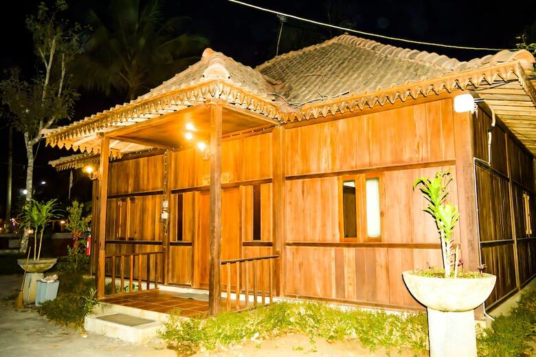 Hotel Balkondes Borobudur