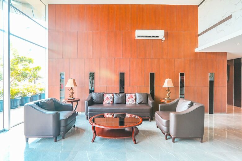 Hotel Collection O 16 Vittoria Residence