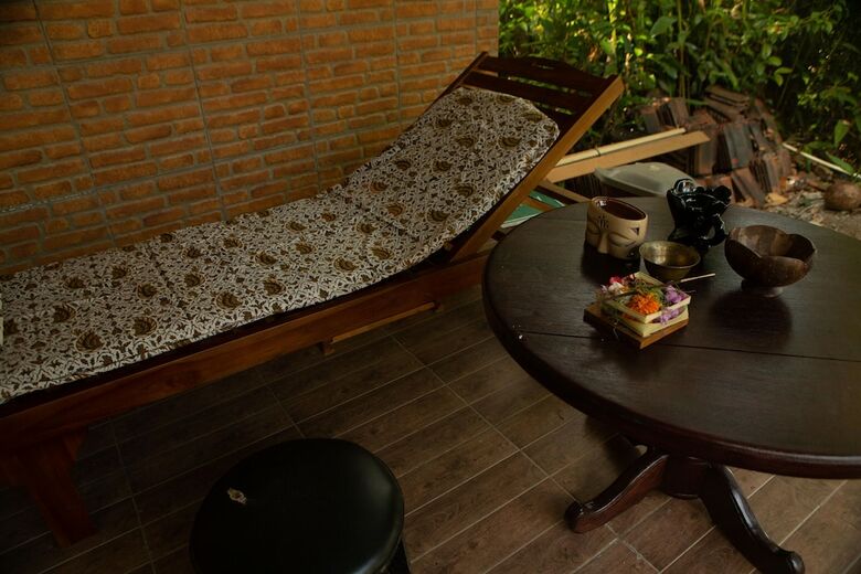 Hostal Arnata Guest House