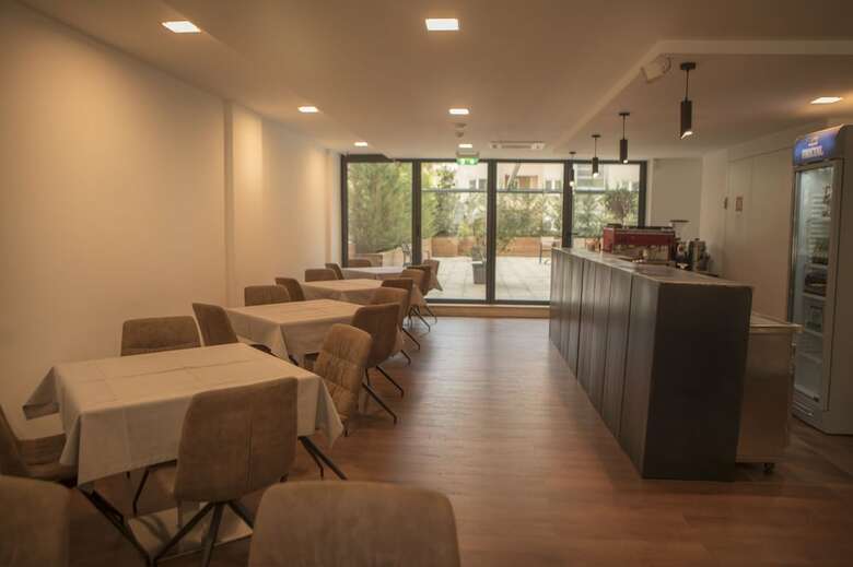Hotel Qama