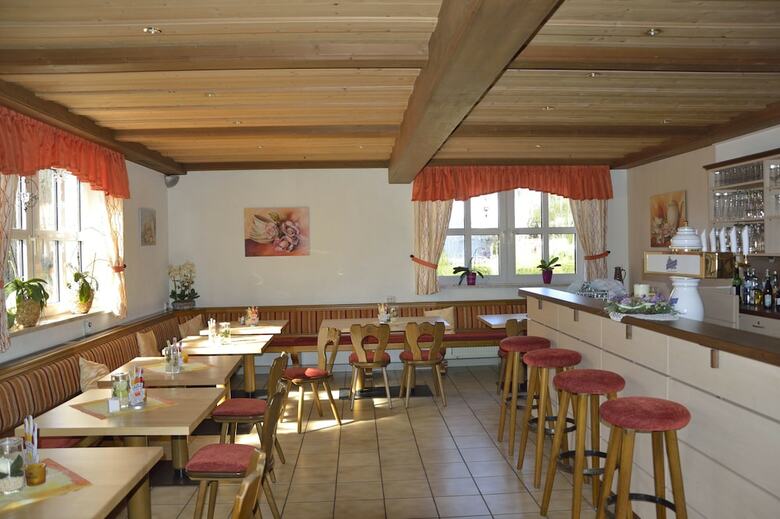 Hotel Und Gastst�tte Zum Gr�nen Baum