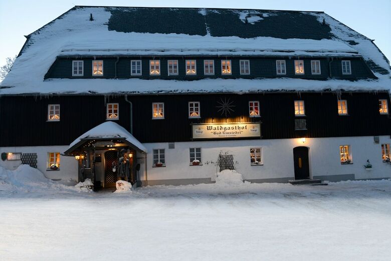 Posada Waldgasthof Bad Einsiedel