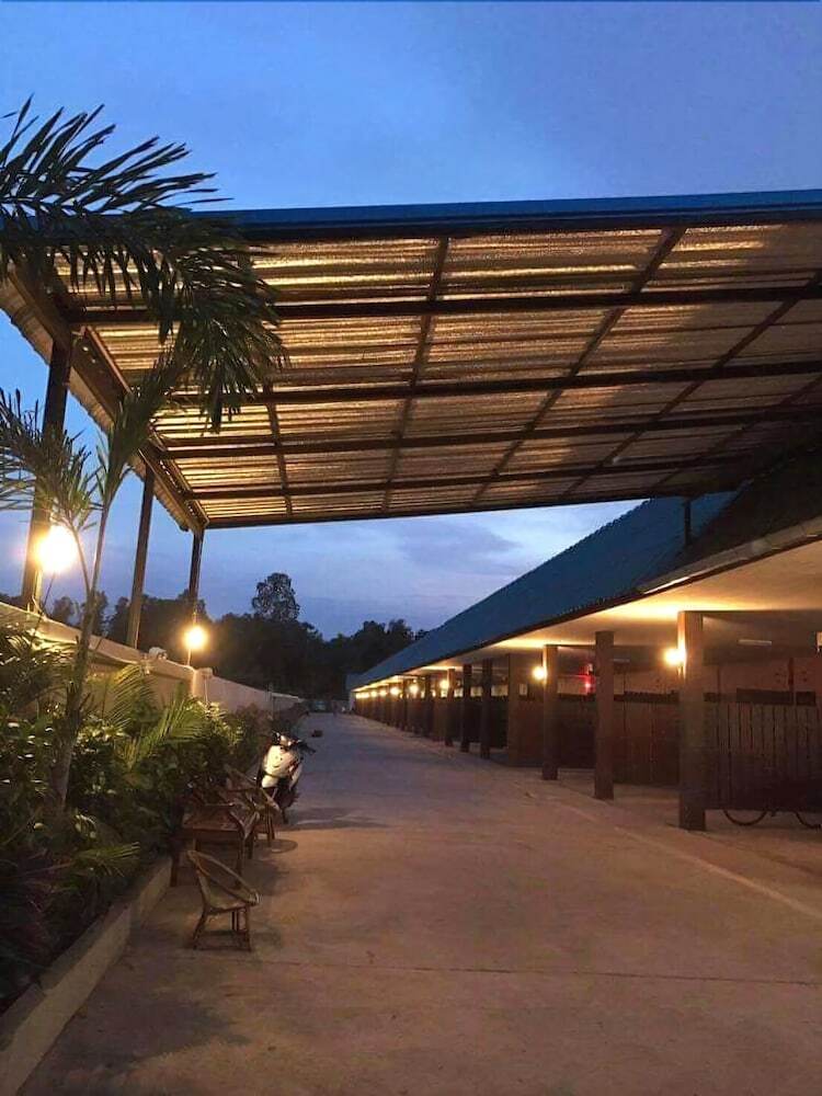 Hotel Tonpalm Resort