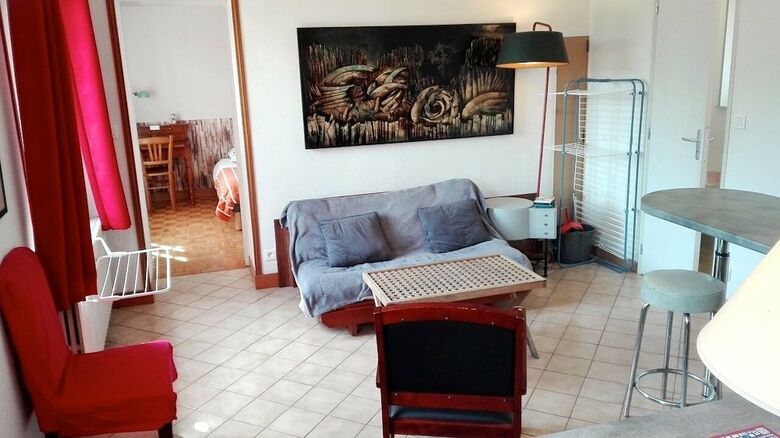 Hotel La Long�re Aux Volets Rouges