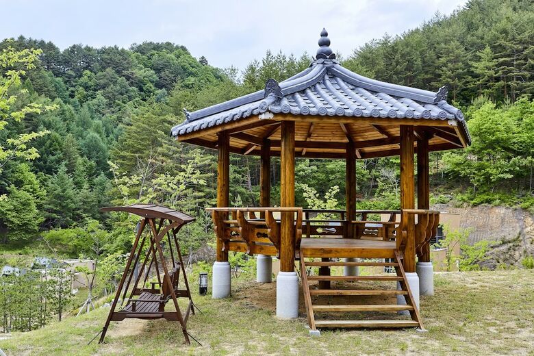 Hotel Geumgangsong Ecorium