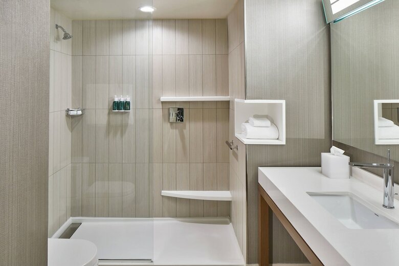 Hotel Courtyard By Marriott Baltimore Downtown/mchenry Row
