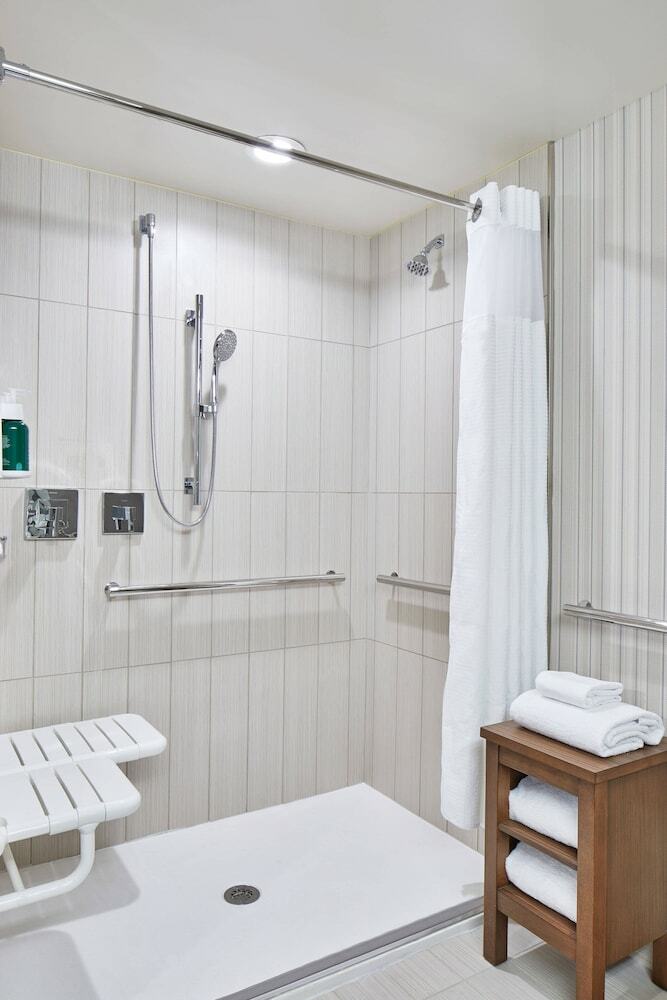 Hotel Courtyard By Marriott Baltimore Downtown/mchenry Row