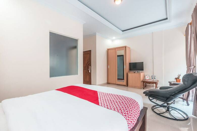 Hotel Oyo 1667 Wisma Lux Barkah