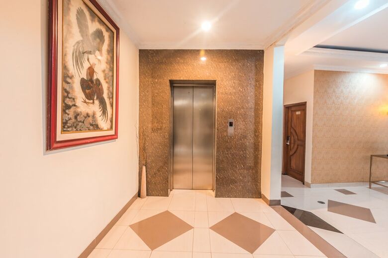 Hotel Oyo 1667 Wisma Lux Barkah