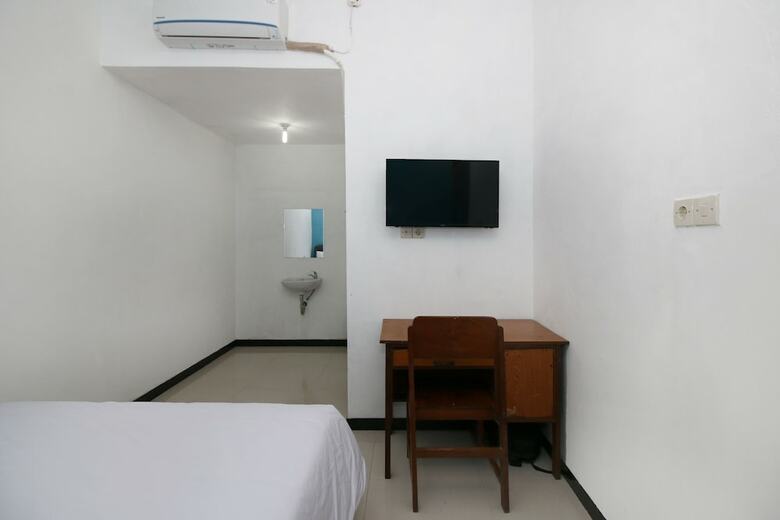 Hotel Medokan House Syariah Surabaya