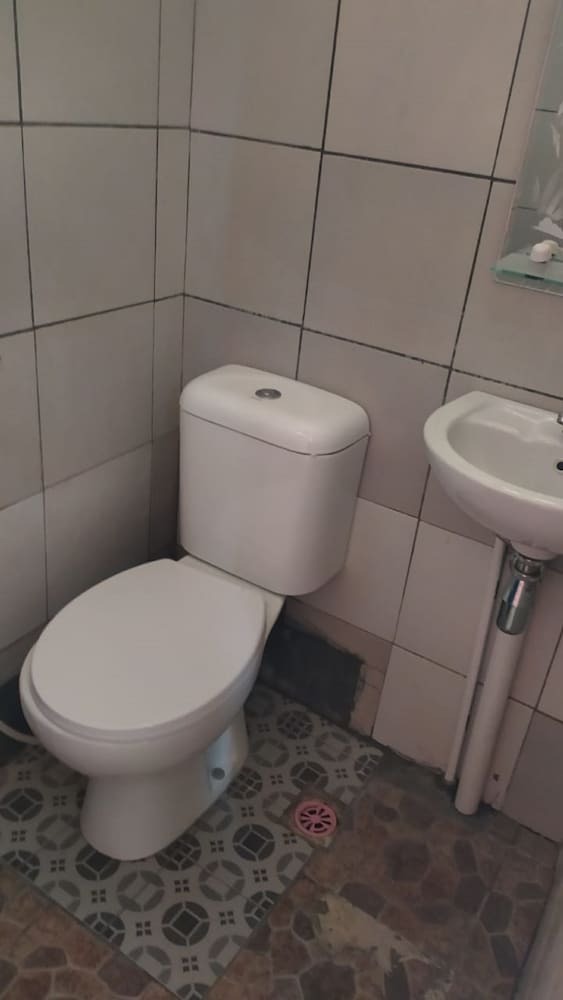 Hotel Oyo 1187 Penginapan Bunda