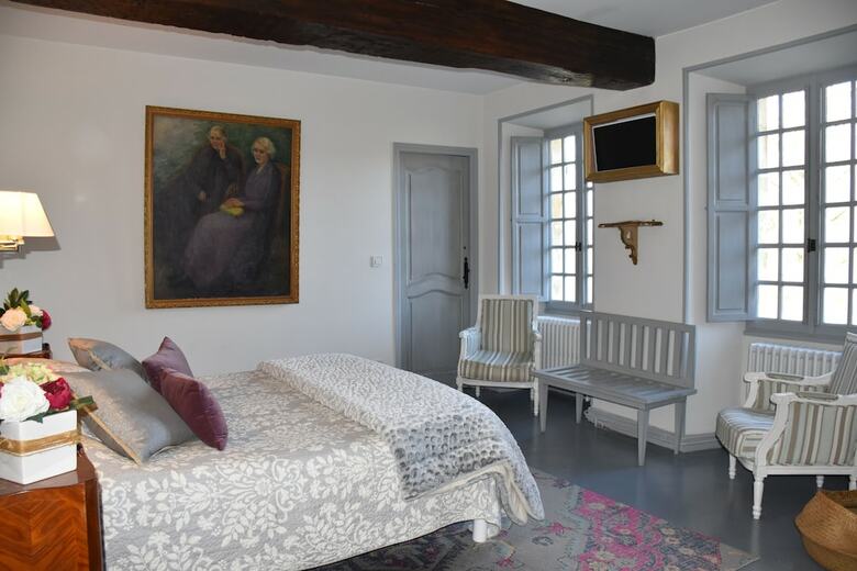 Hotel Le Petit Chateau de Sainte Colombe