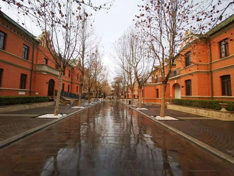 Railway 1896 Garden Hotel