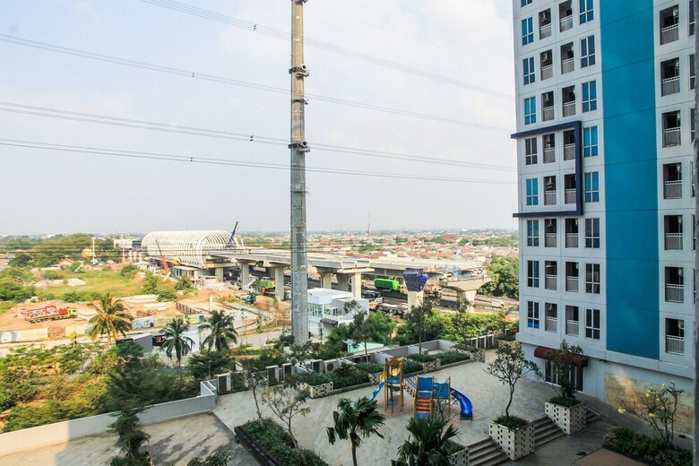 Relaxing Studio Grand Dhika City Bekasi Apartment