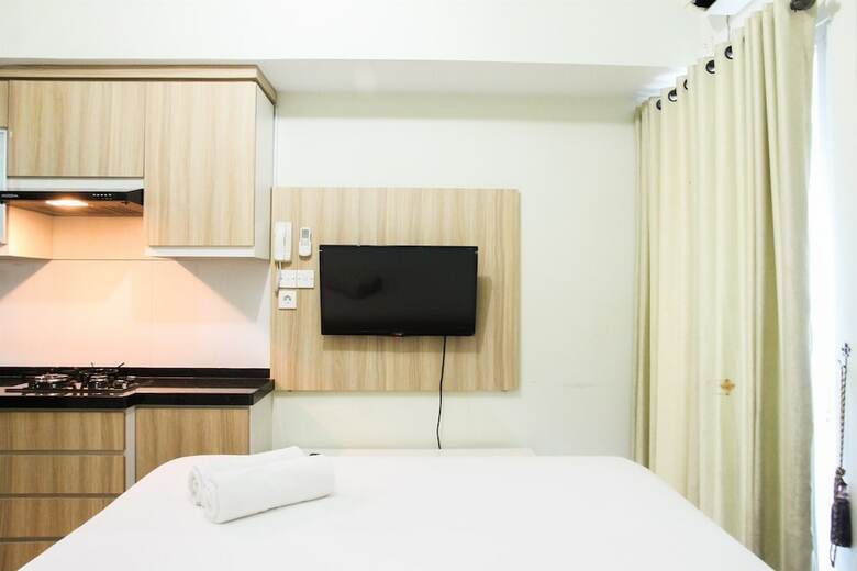 Relaxing Studio Grand Dhika City Bekasi Apartment