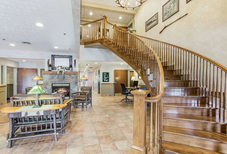 Hotel Quality Inn & Suites