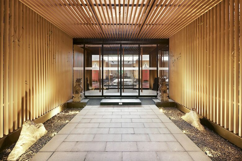Qianna Yingtang Hotel