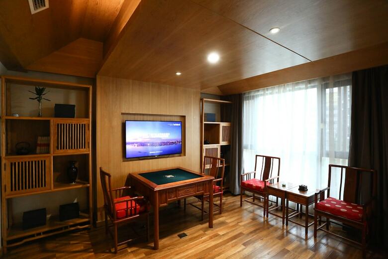 Qianna Chengji Hotel