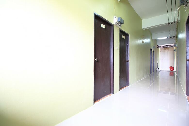 Hotel Oyo 381 Baan Kesmanee