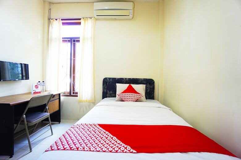 Hostal Oyo 1292 Lieke Residence