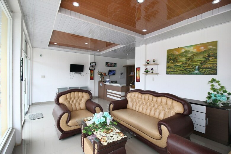 Hotel Airy Balige Tarutung 77 Silangit