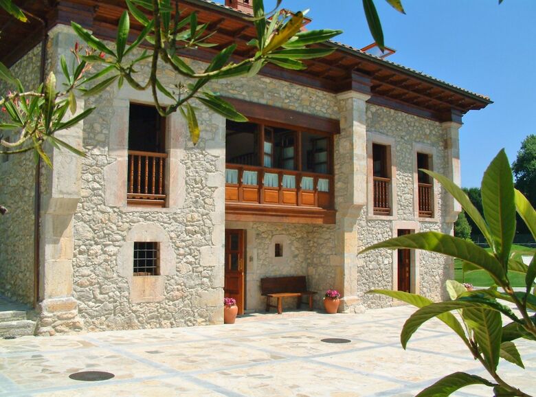 Hotel Aldama Golf