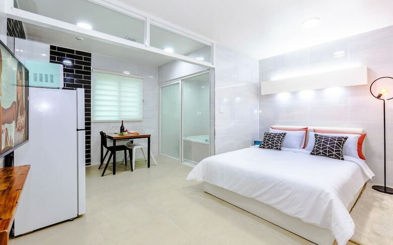 Hotel Ruhen Poolvilla