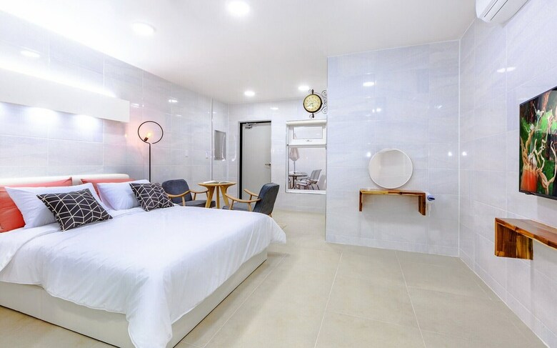 Hotel Ruhen Poolvilla