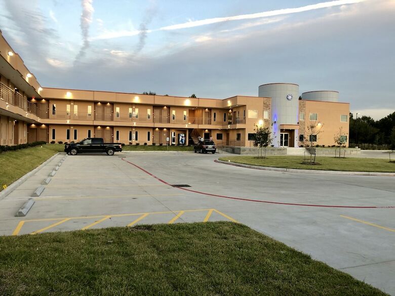 Motel Crystal Inn