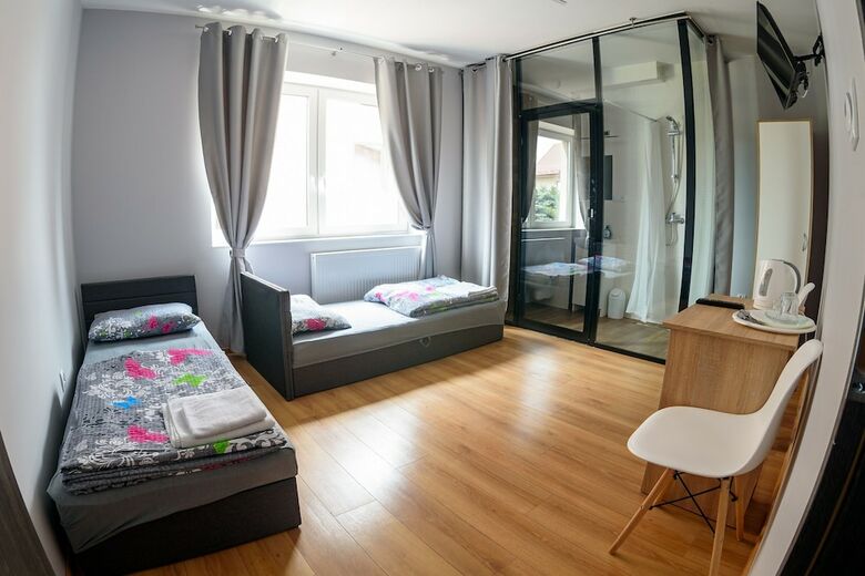 Hotel Pensjonat  Pod D?bem