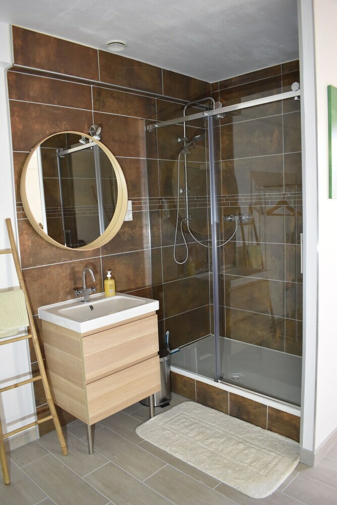 Private & Comfortable Apartments
