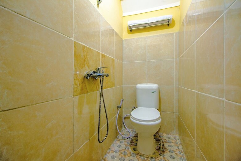 Hotel Oyo 1643 Grand Monica