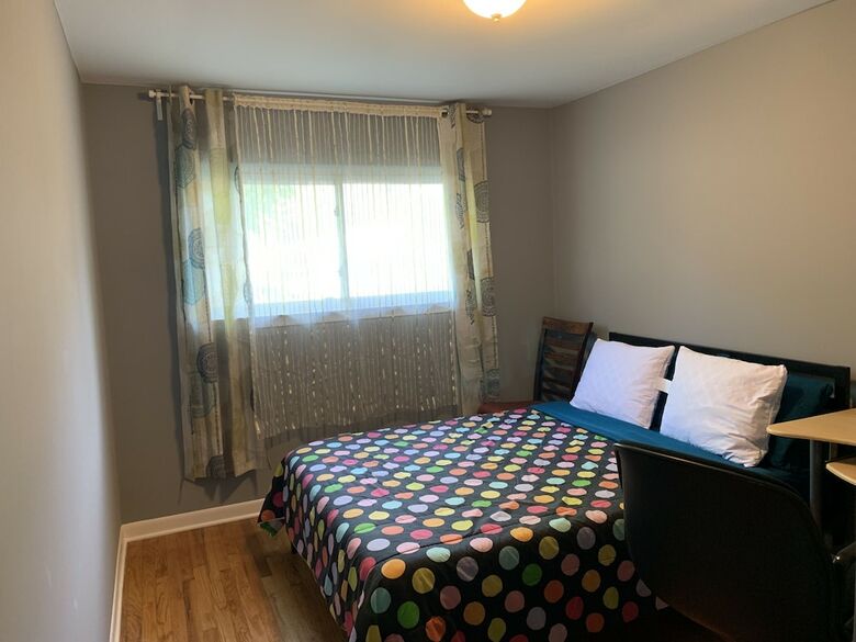 Budget Room In Livonia Guest House