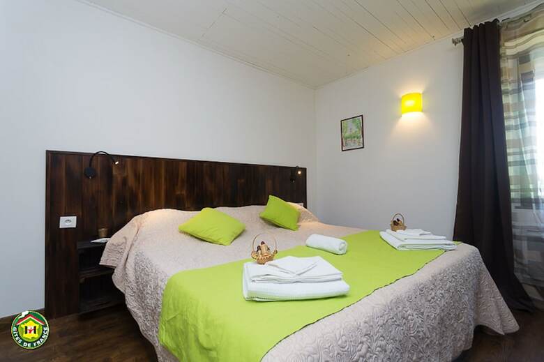 Bed & Breakfast Au Dessus De Parady
