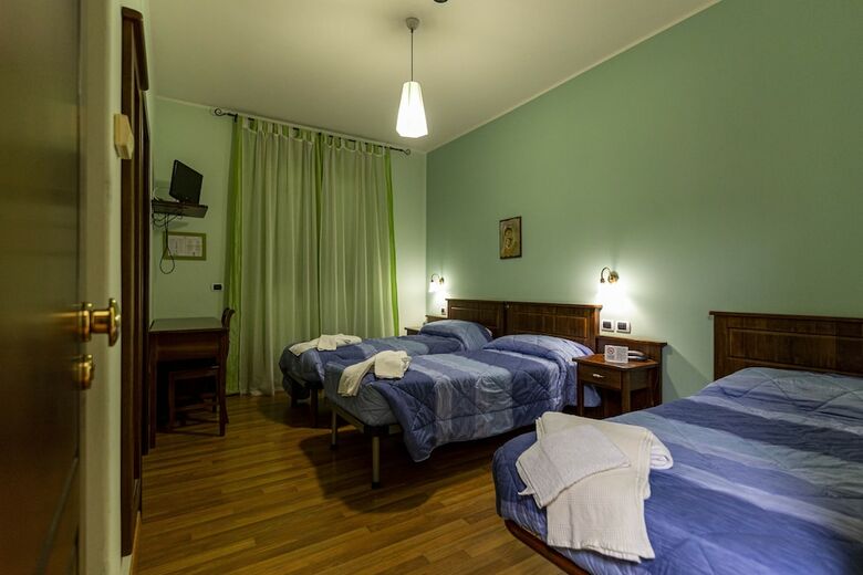 Pina Ristorante Hotel
