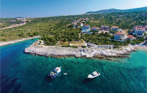 Two-bedroom Apartment With Sea View In Rogoznica