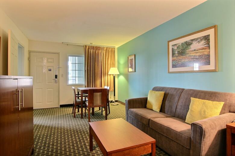 Hotel Comfort Inn