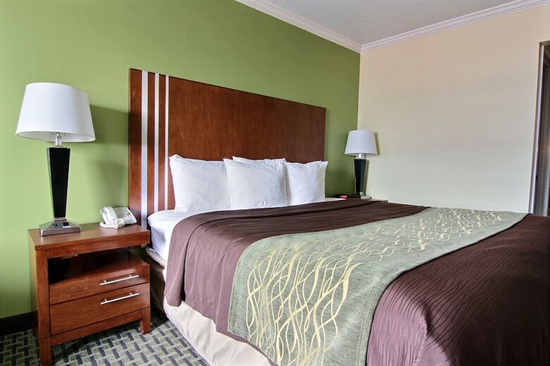 Hotel Comfort Inn