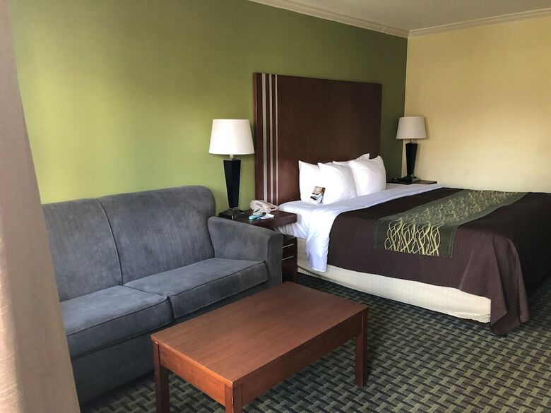 Hotel Comfort Inn